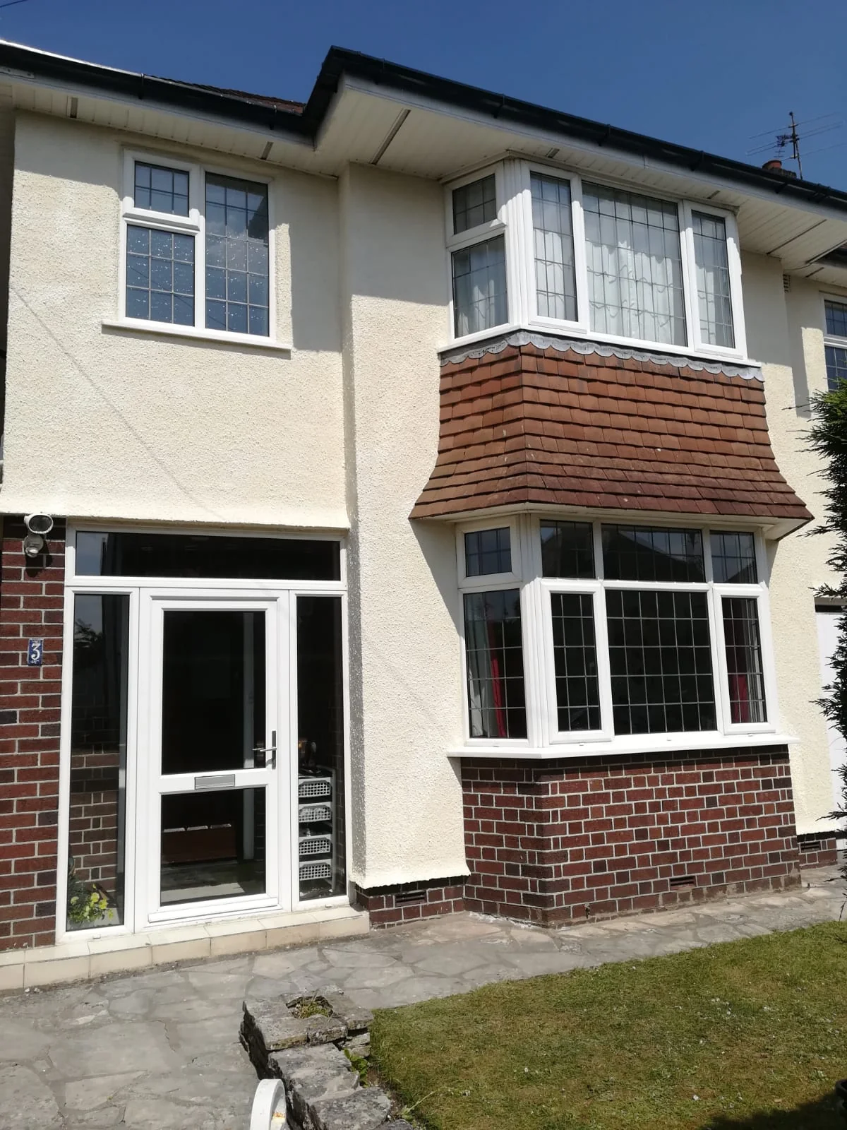 Never Paint Again UK photo 1