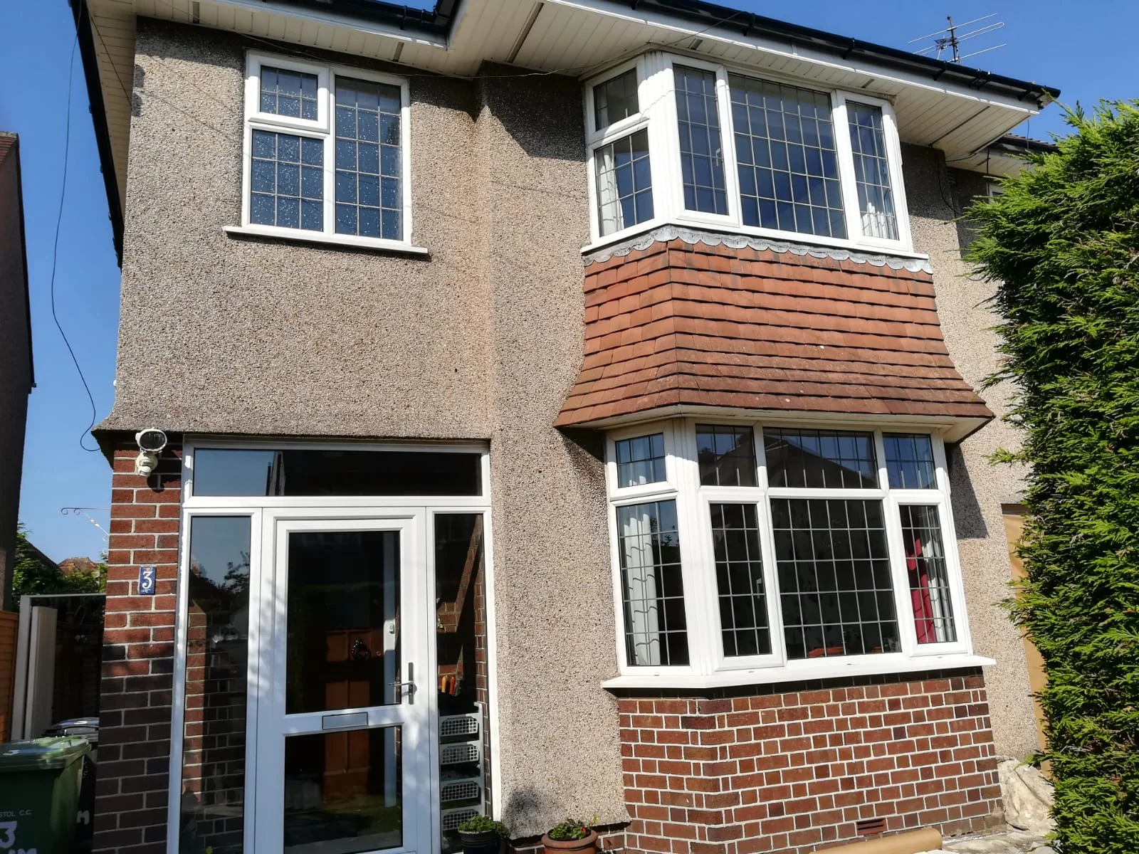 Never Paint Again UK photo 2