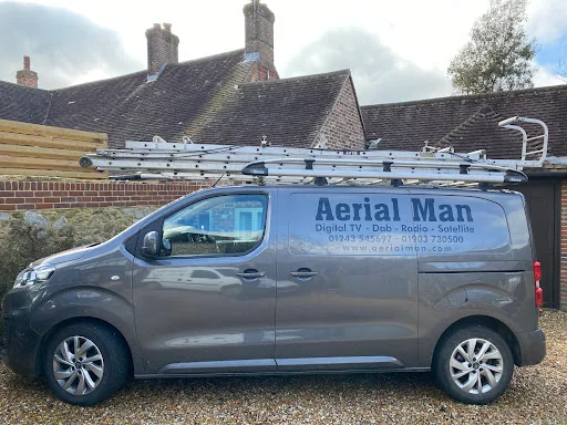 Aerial Man photo 8