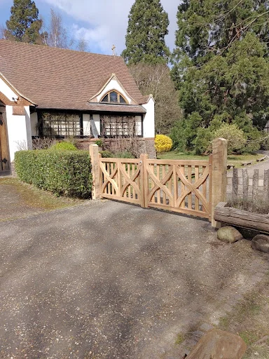 WESSON FENCING LIMITED photo 1