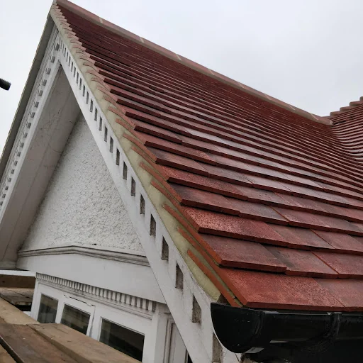 AK Roofing &amp; Guttering Ltd photo 5