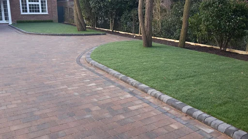 G Woodhams Paving photo 1