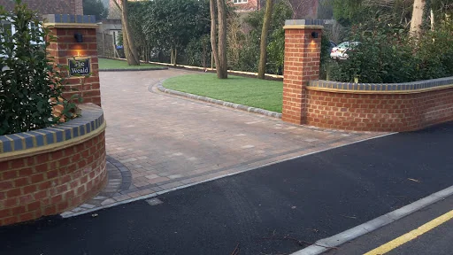 G Woodhams Paving photo 3
