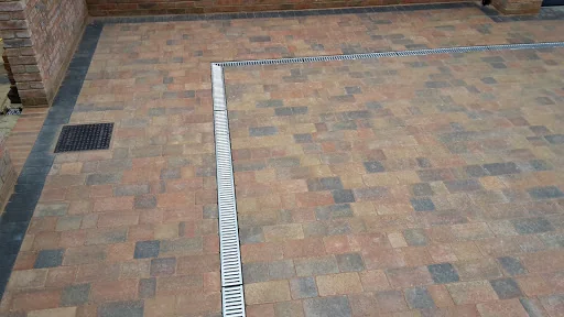 G Woodhams Paving photo 4