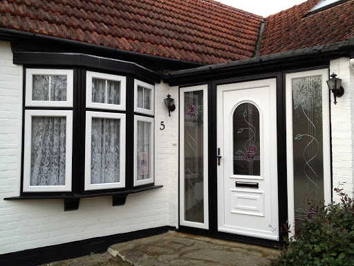 Worthing Glass photo 1