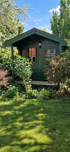 T Buss and Son Painters and Decorators photo 8