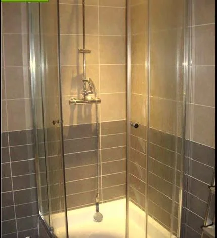 Bells Wall &amp; Floor Tiling photo 6