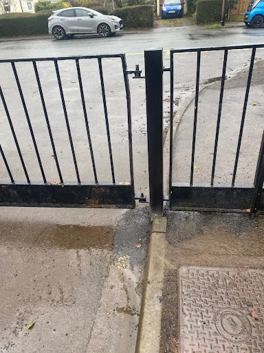 Abacus Garage Doors &amp; Gates, Security Limited photo 1