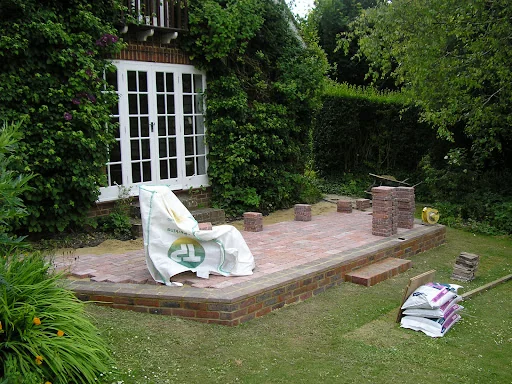 M D J Building photo 6