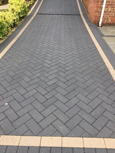 Boswell's Topspec Driveways &amp; Landscapes photo 1