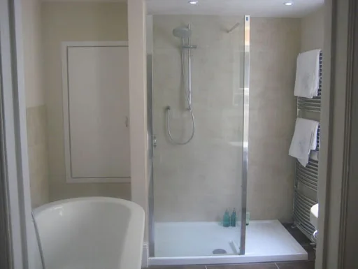 D L Plastering Services photo 1