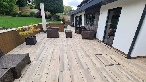 A &amp; M Paving Contractors Ltd photo 1