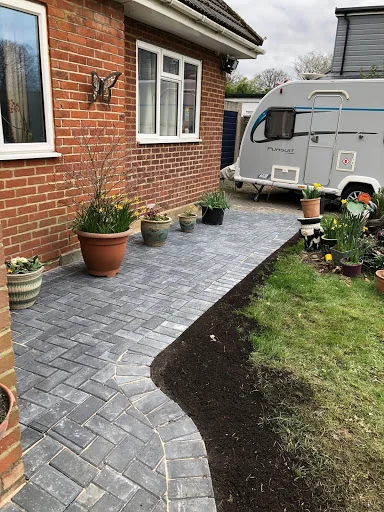 Garden Care (Your Local Landscaping Specialist) photo 1