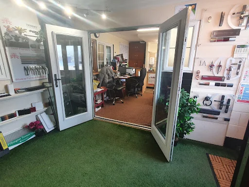 Maplecraft Windows and Glazing Repairs photo 5