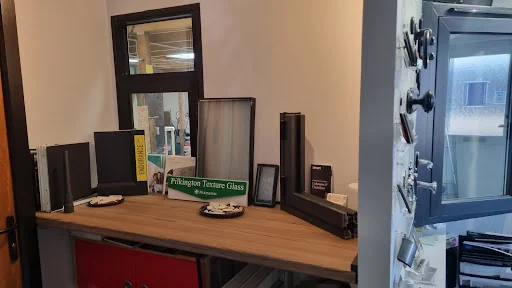 Maplecraft Windows and Glazing Repairs photo 8