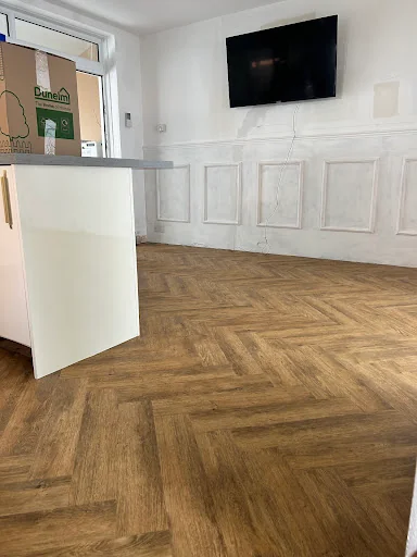 L &amp; A Flooring Ltd photo 1