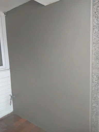 R B Plastering photo 1