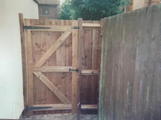 Clifford Oakley Tree Care &amp; Landscaping Services photo 2