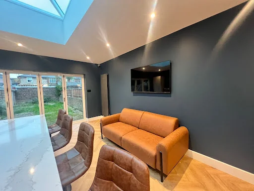 J B Hatherley Builders &amp; Decorators Ltd photo 1