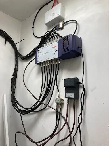 Farnham and Guildford Aerials photo 6