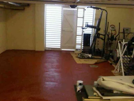 Pam's Painting &amp; Decorating photo 5