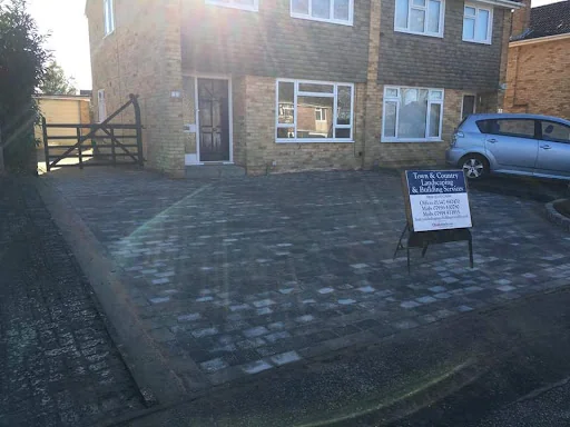 ECS Landscaping Services Ltd photo 4