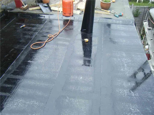 R &amp; D Roofing photo 3