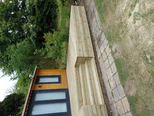 C 4 Carpentry photo 5