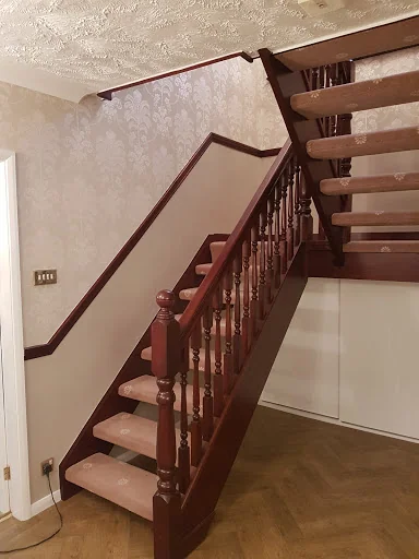 R Little Painting &amp; Decorating photo 7