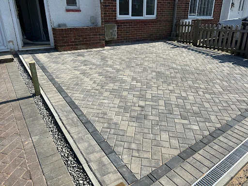 D H Driveways &amp; Landscaping photo 8