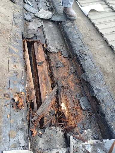 R Squibb Building Contractors LTD photo 2