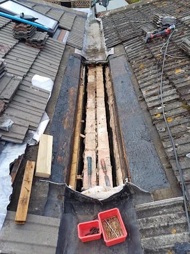 R Squibb Building Contractors LTD photo 3