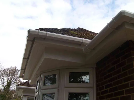 Pinnacle - Fascias Soffits &amp; Guttering (Bromley) photo 7