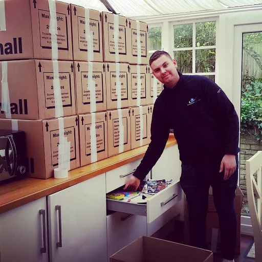 Removals Brighton Co photo 5