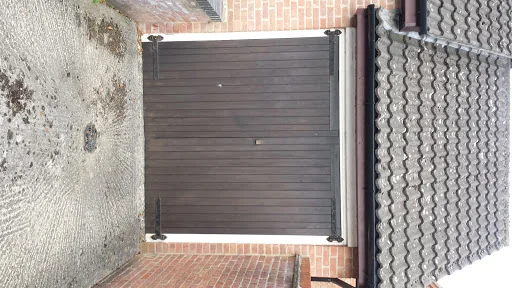 A &amp; P Garage Doors Limited photo 2