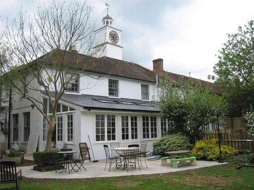 Dittons Decor photo 7