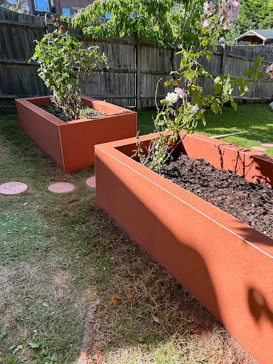 R &amp; J Plastering photo 4