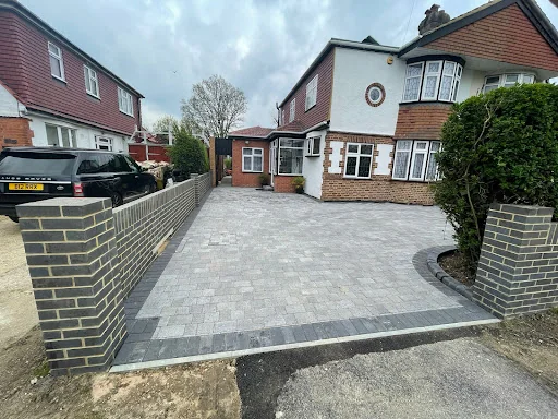 Everest Drives and Patios Ltd photo 4