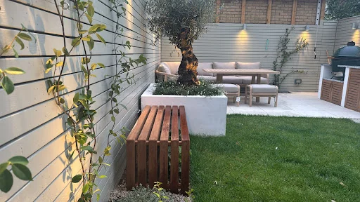 L A Surfacing photo 4