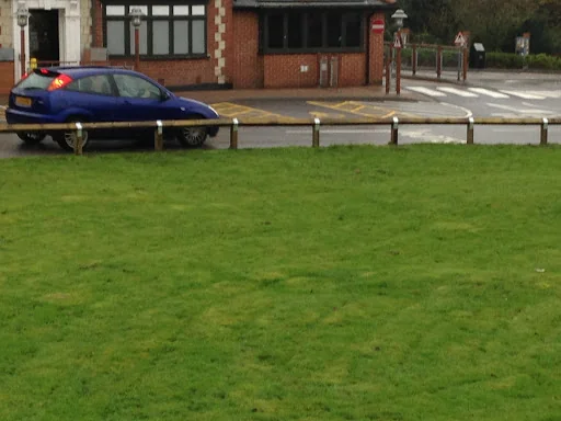 South Surrey Fencing photo 5