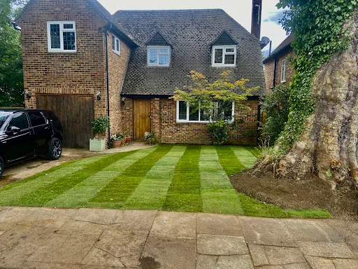 Ruxley Gardens photo 5