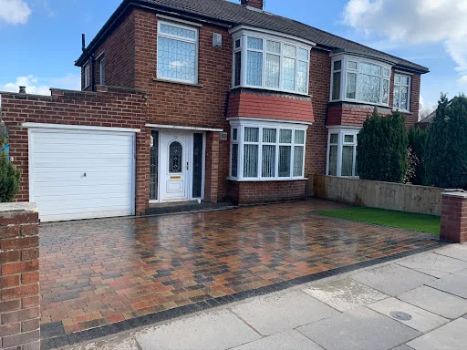 S&amp;T Landscapes (NE) LTD photo 4