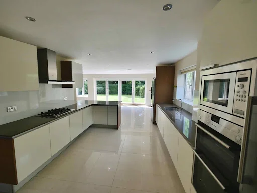 Spark-Decorating photo 3