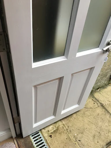 The Winchester Handyman photo 7