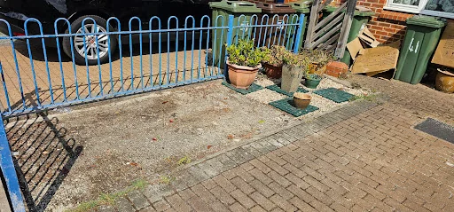 Man &amp; Van on the Move photo 2