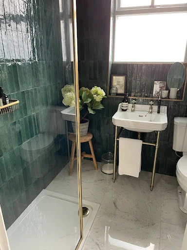 Marine Bathrooms photo 5