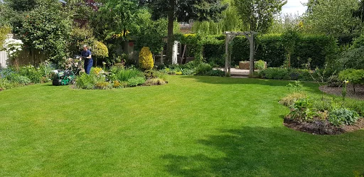 Greener Gardens photo 5