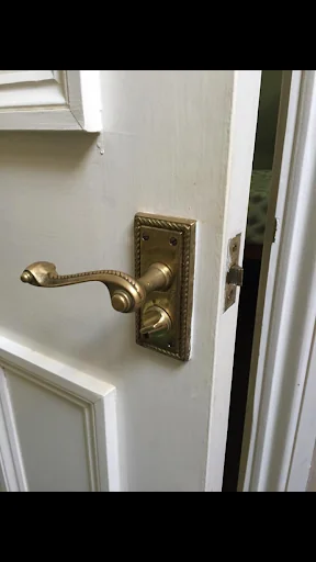 A &amp; E Locksmith photo 7