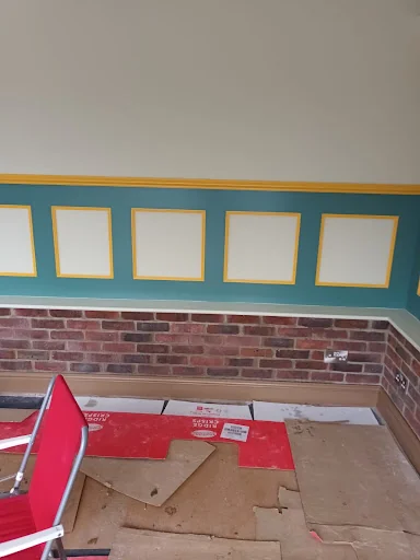 Ian Heydon Painter and Decorator photo 6