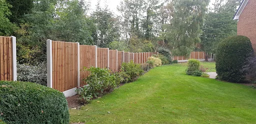 Ainsley Fencing &amp; Landscaping Ltd photo 4